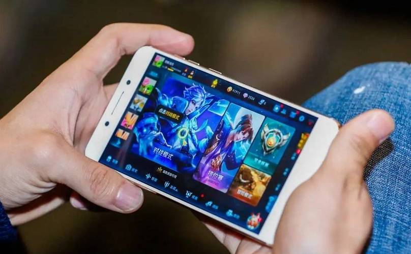 最好玩手机<a href=https://www.sysxhz.com/game/ target=_blank class=infotextkey>游戏</a>十大排行榜2023（最好的<a href=https://www.sysxhz.com/game/ target=_blank class=infotextkey>游戏</a>手机排行榜2019）